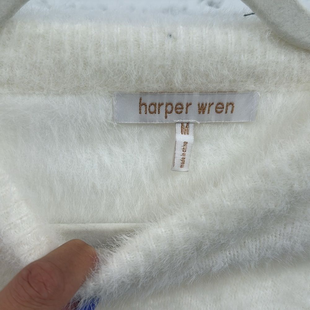 Harper Wren BRAND NEW - Cozy White Sweater - No Tag - Pullover - Size Medium - Picture 2 of 4